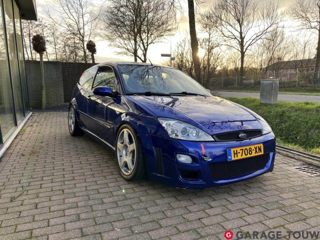 Ford Focus 2.0-16v rs turbo 29.852km