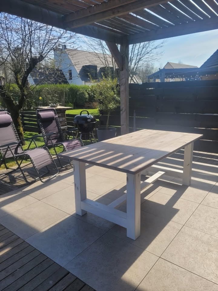 EIKEN TUINTAFEL 180 / 200 / X 78 NIEUW IN VERPAKKING