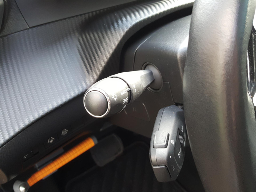 Peugeot 208 allure pack ev 50kwh 136pk 3-fase | navigatie | adaptieve cruis