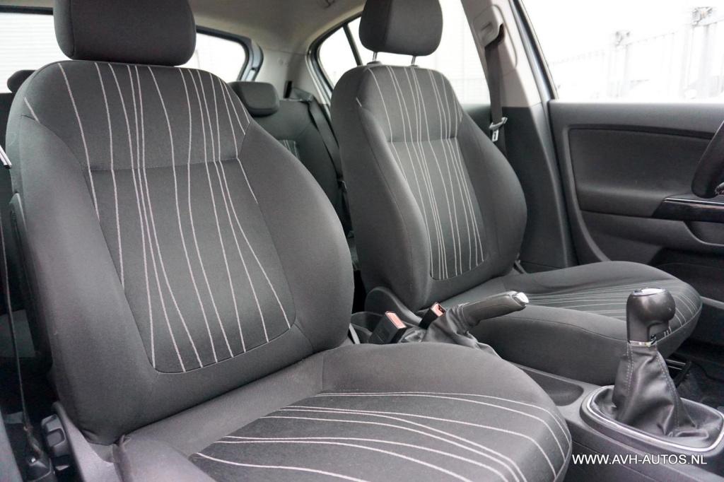 Opel Corsa 1.2-16v '111' edition