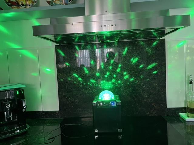ION house party disco block