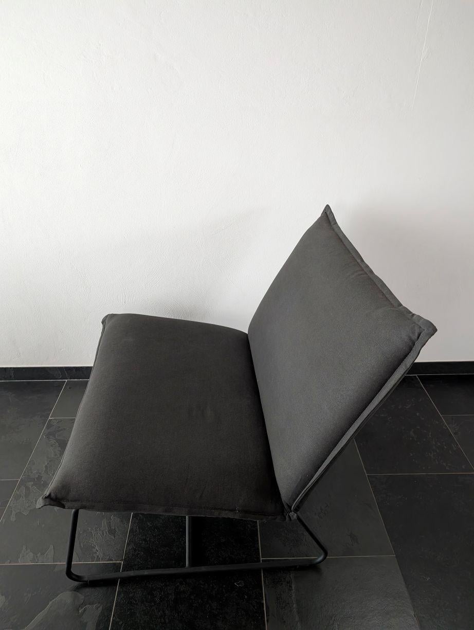 2 loungestoelen grijs