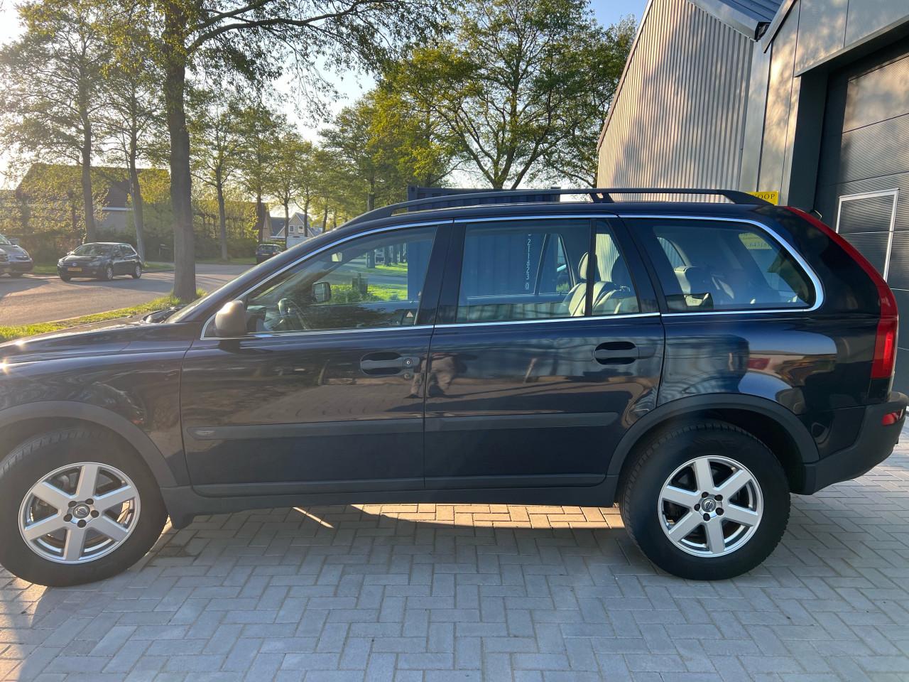 Volvo XC90 2.5T AWD 7 Zitter