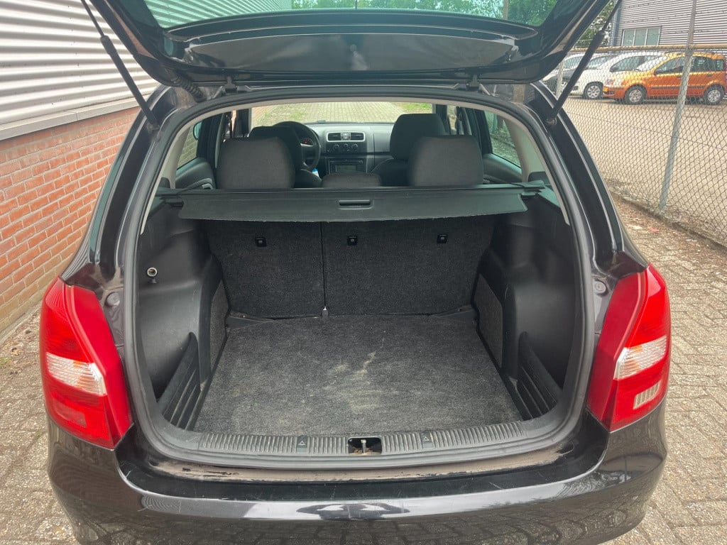 Skoda Fabia combi 1.6-16v ambiente | airco