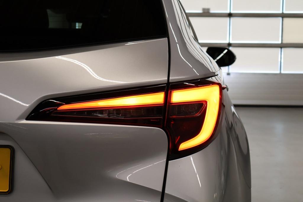 Toyota Corolla Touring Sports hybrid 140 dynamic