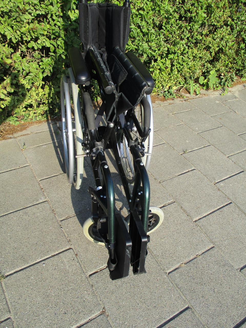 Te koop Quikcy rolstoel met veel mogelijkheden