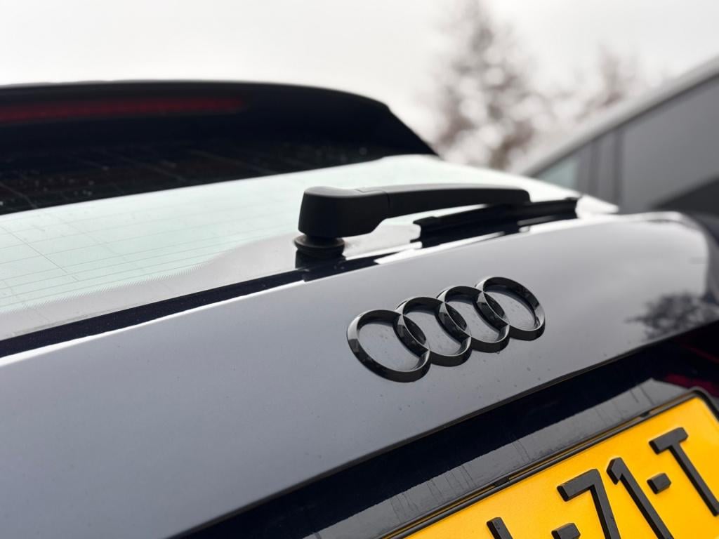 Audi A1 Sportback 35 tfsi 1.5 * 150pk! * navigatie * cruise control *stoelv