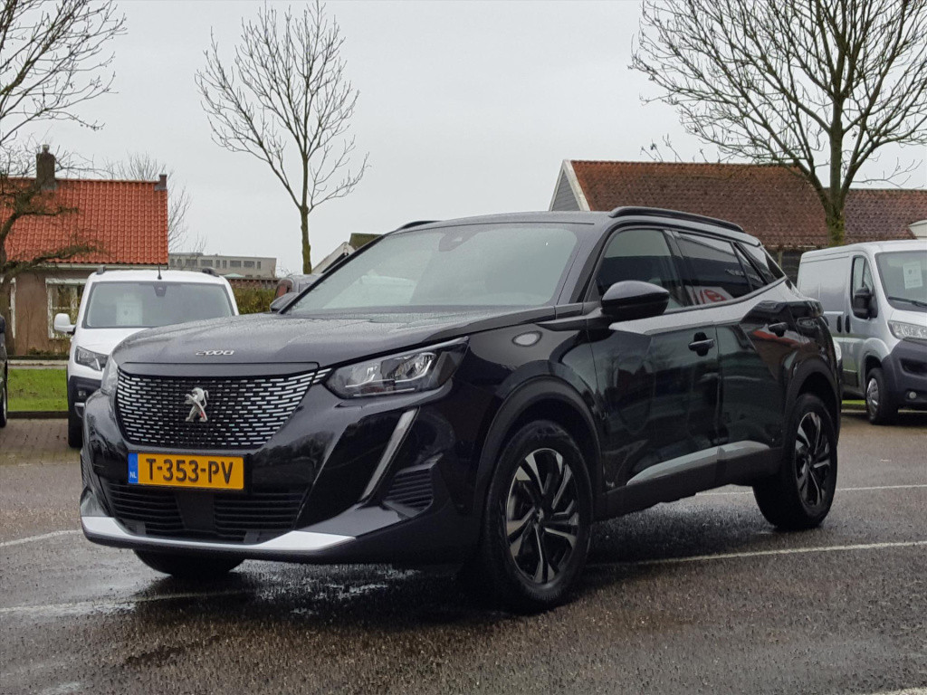 Peugeot 2008 1.2 puretech 100pk allure pack navi | bluetooth | applecarplay