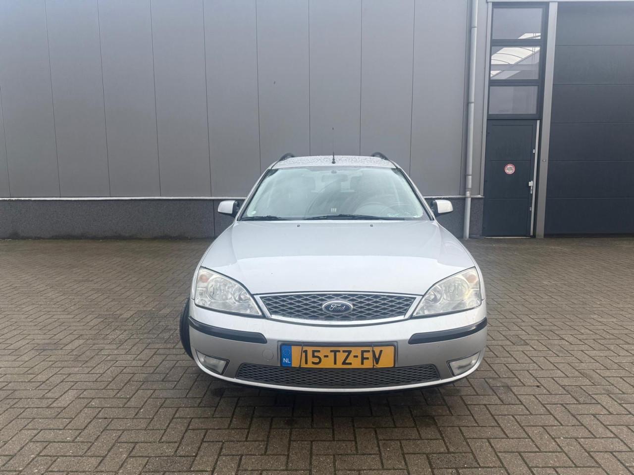 Ford Mondeo Wagon 1.8-16V Champion