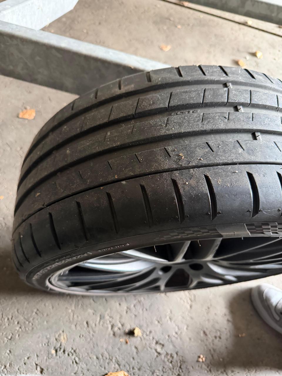 Zomerbanden met velgen