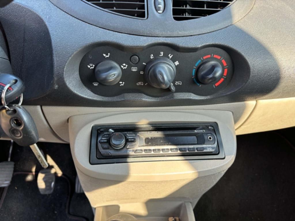 Renault Twingo 1.2 acces