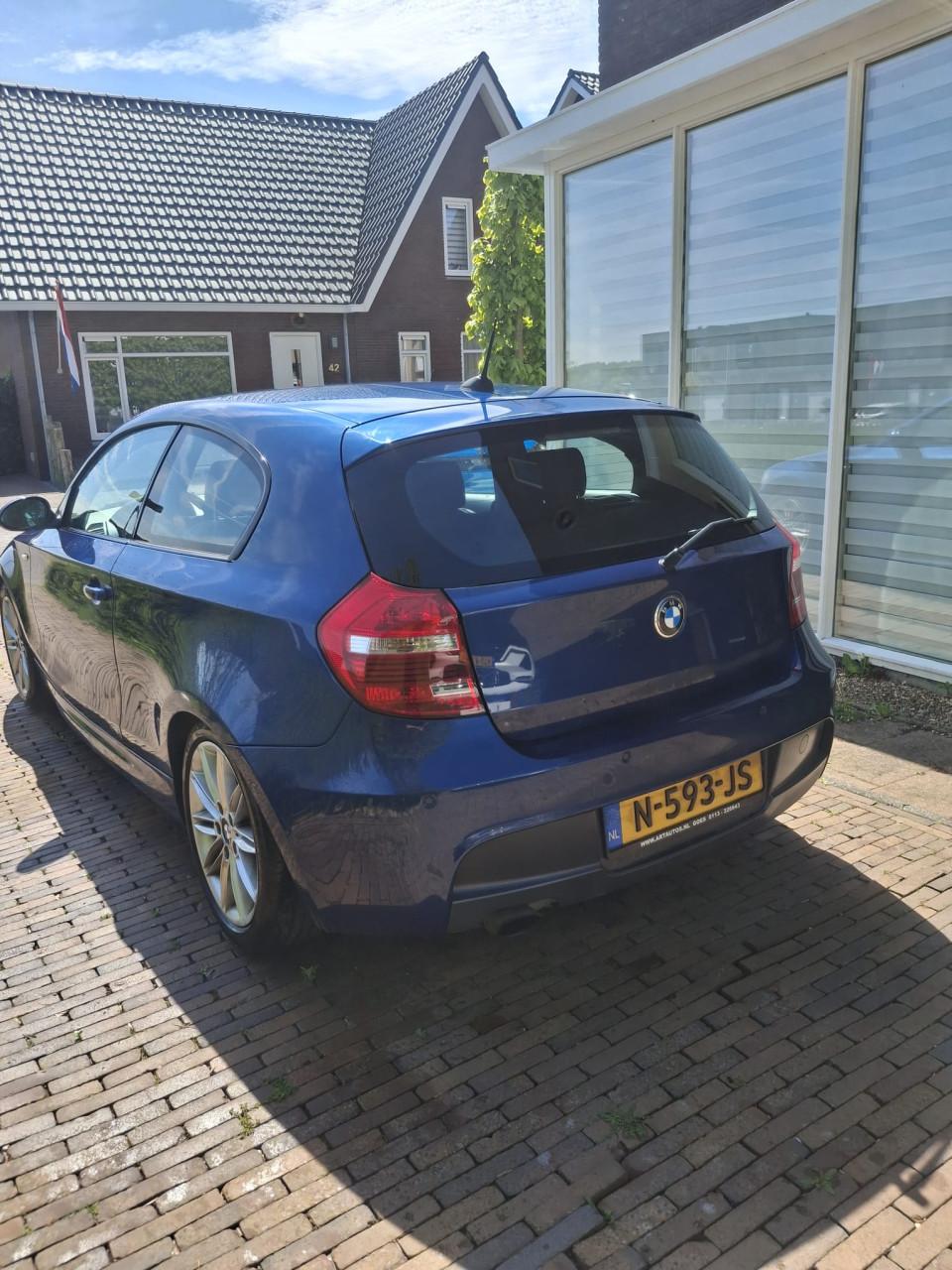 BMW 120i
