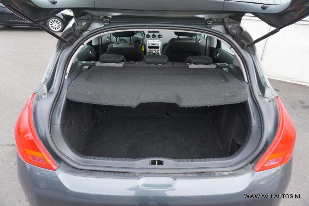 Peugeot 308 1.6 vti active