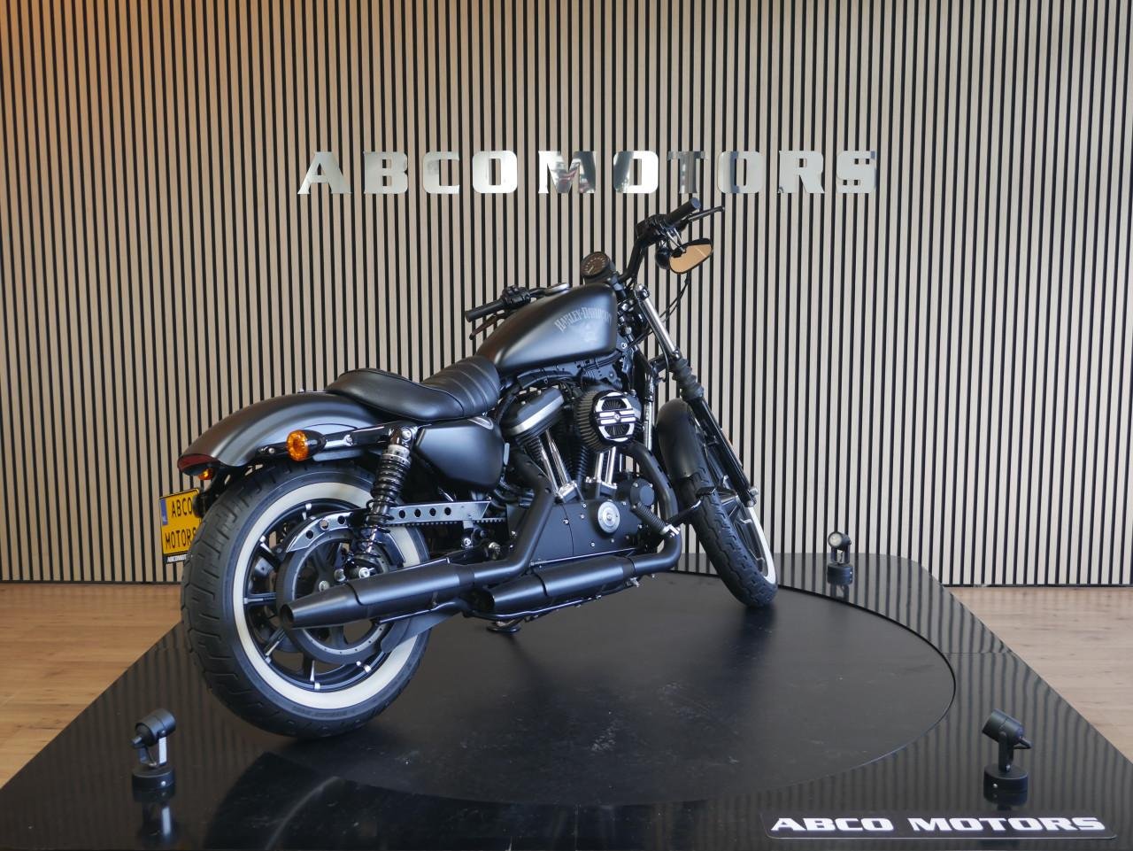 HARLEY-DAVIDSON SPORTSTER IRON XL 883 N