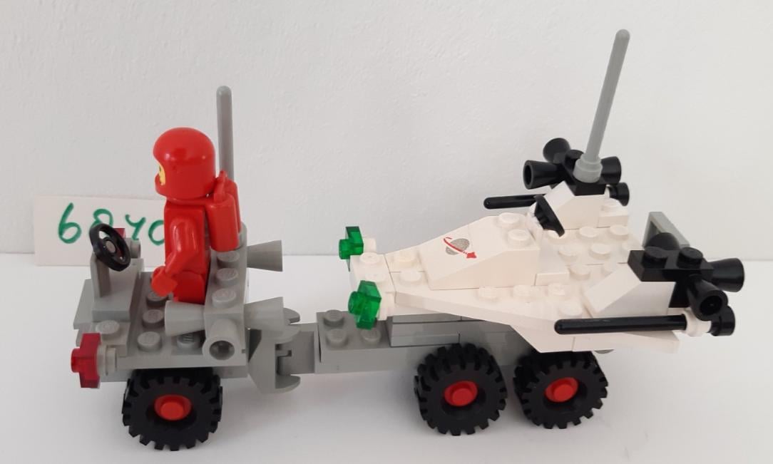 Lego Classic Space 6870: Probe Launcher, ruimtevoertuig met minifiguur