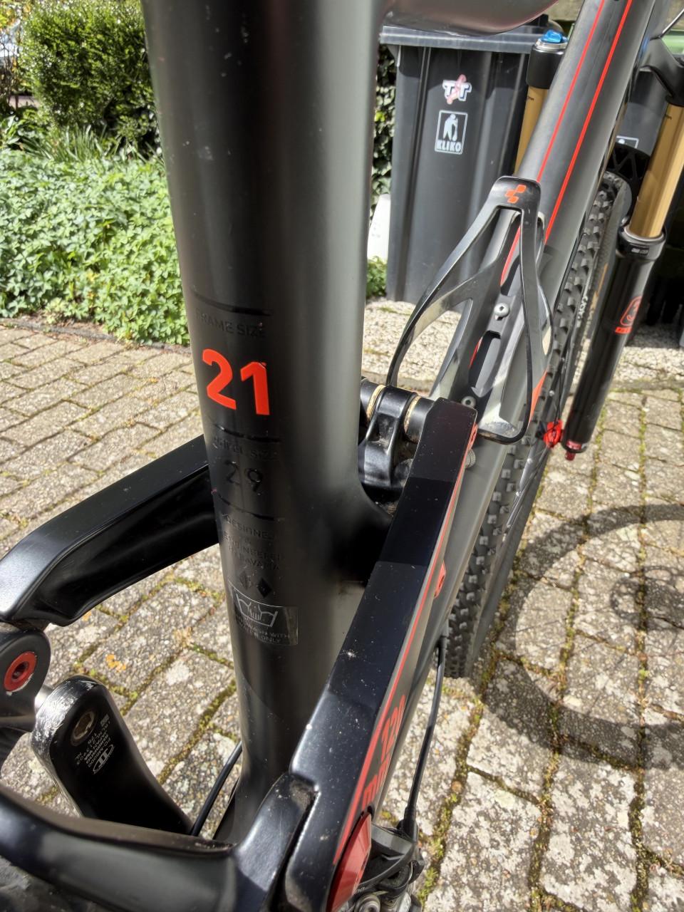 Cube full Suspension Stereo HPC 120  maat 21 inch.