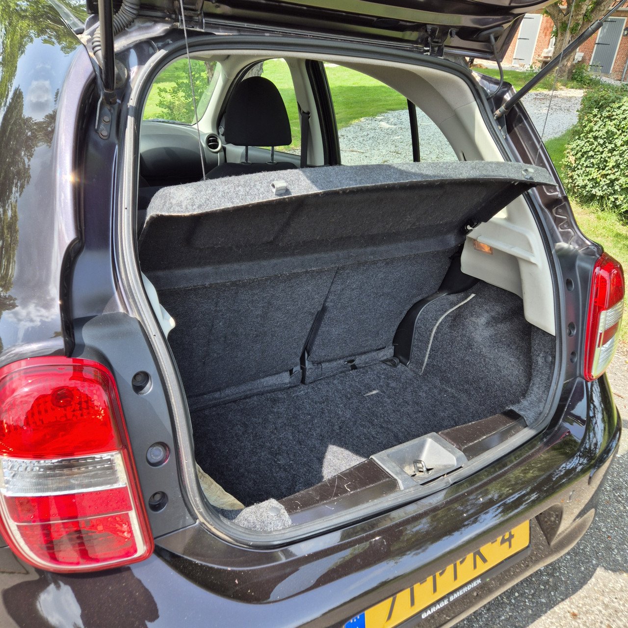 Nissan micra 1,2 automaat 5 deurs