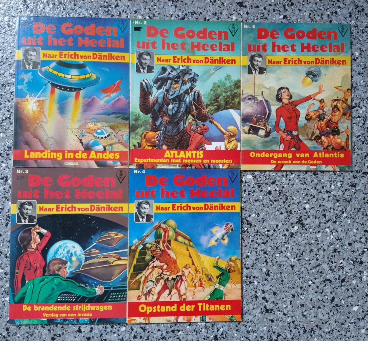 TRIPBOEKEN DIV TITELS