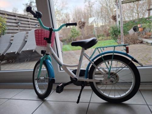 Te koop meisjes fiets 16 inch