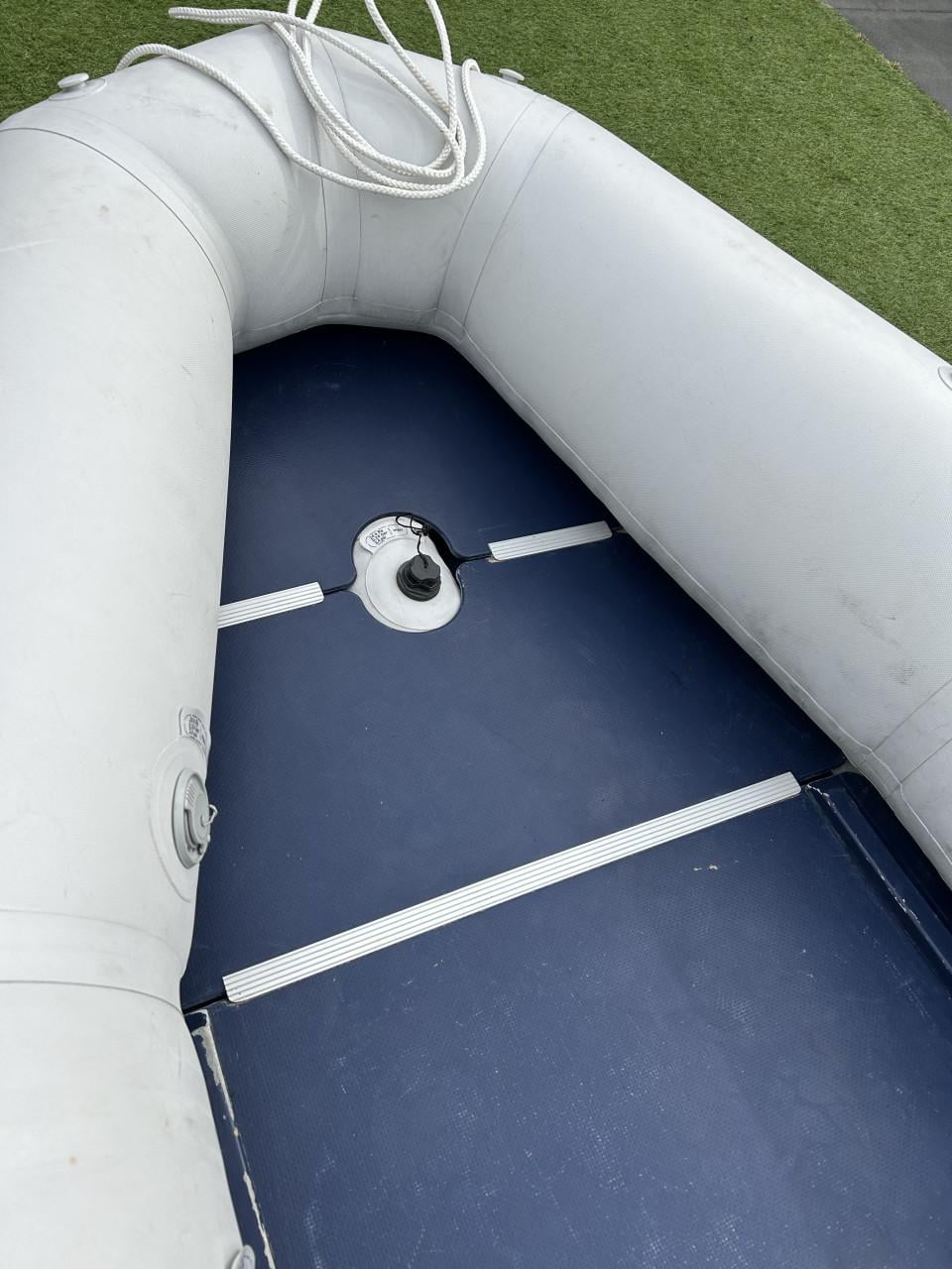 Zodiac met 6 pk buitenboordmotor