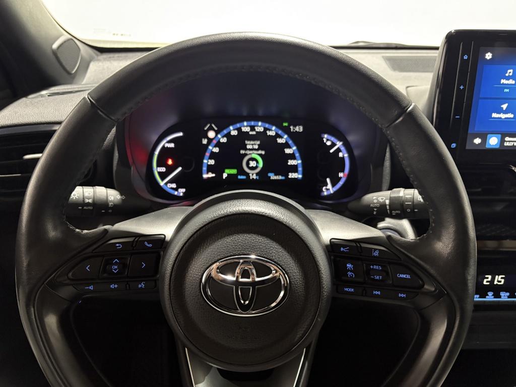 Toyota Yaris Cross 1.5 hybrid team d | navi | pdc | bsm | winterpakket