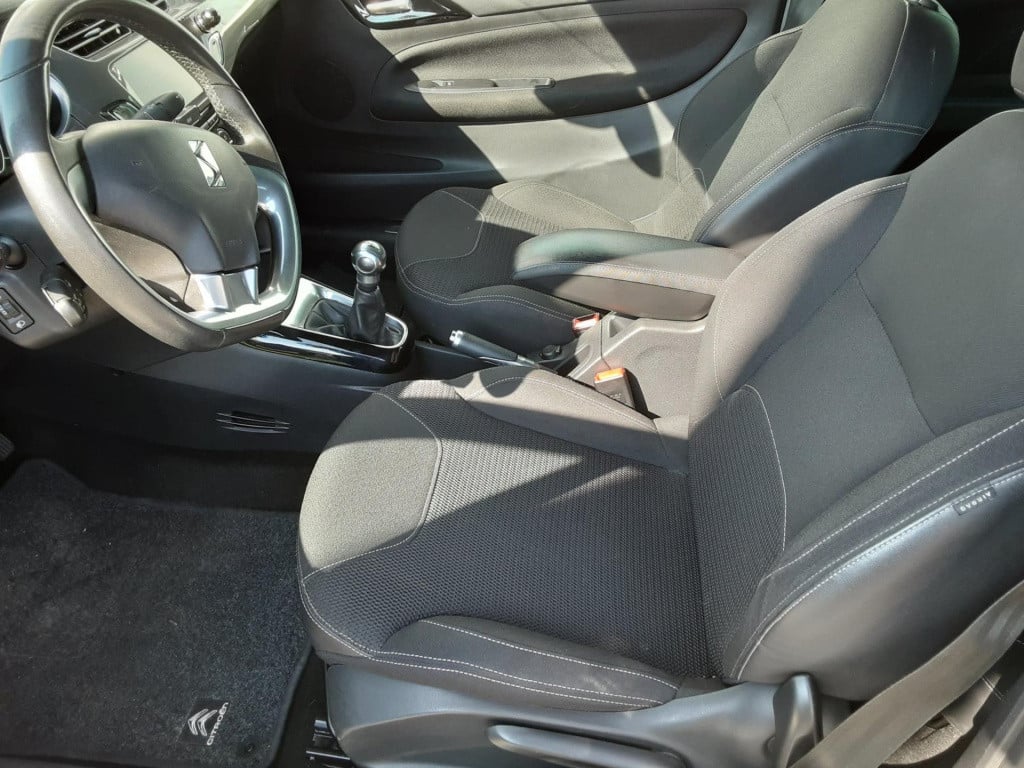 Citroen DS3 cabrio 1.6 vti so chic