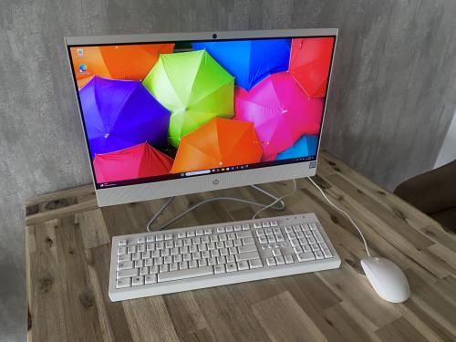 HP All-In-One 24 inch