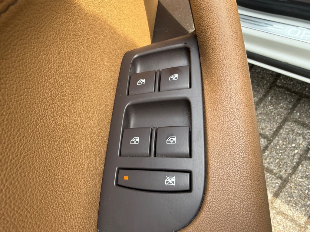 Opel Zafira tourer 1.4 cosmo 7 persoons