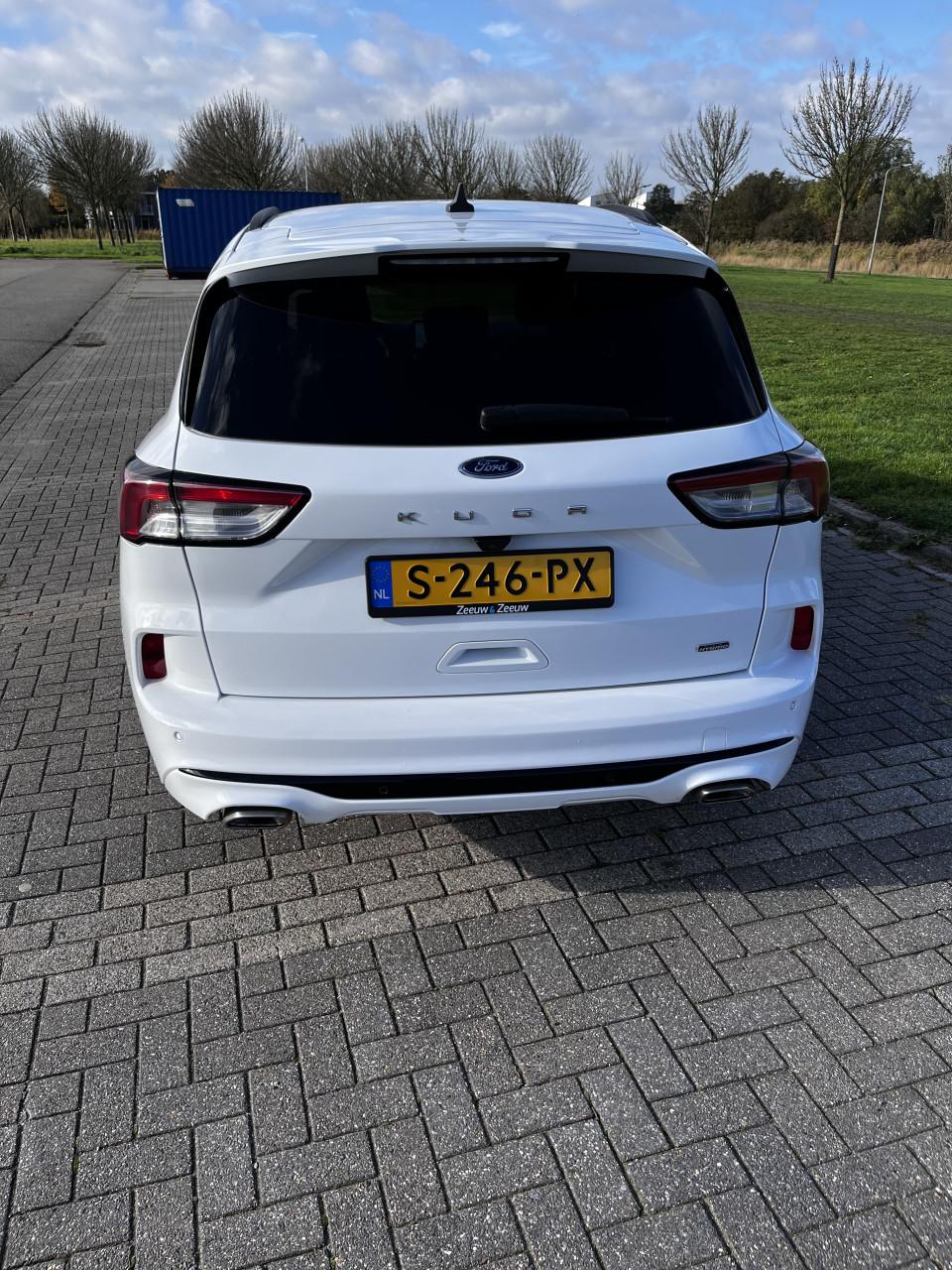 Ford Kuga 2.5 PHEV ST-Line X 225pk