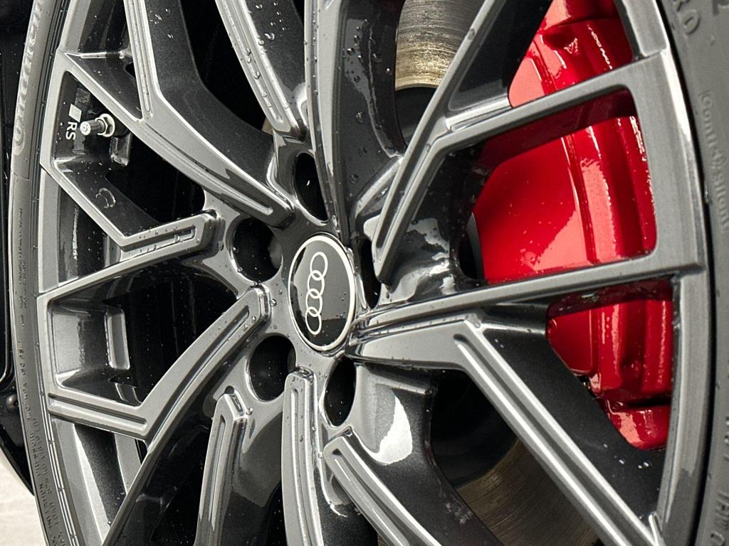 Audi A6 avant s edition competition e-hybrid 270 kw / 367 pk ava