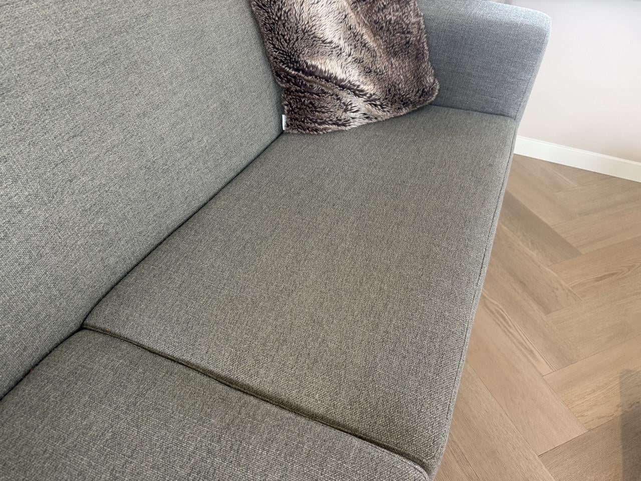 Movani 3-Zits bankstel incl. hocker in zeer nette staat