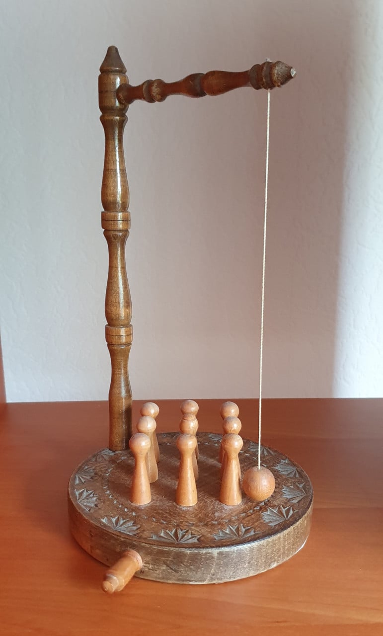Houten kegelspel