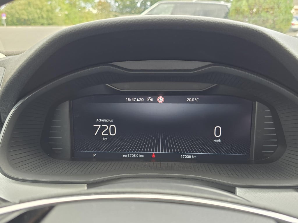 Skoda Kamiq 1.0 tsi selection virtual cockpit android auto navigatie pdc v+