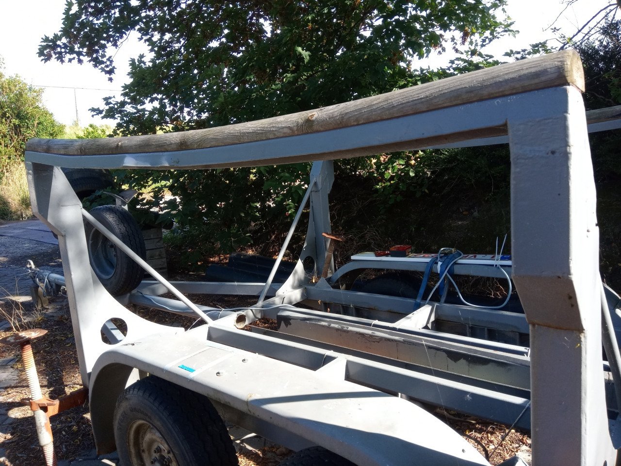 Boten trailer
