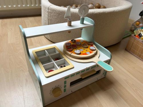 Houten speelgoed pizza oven
