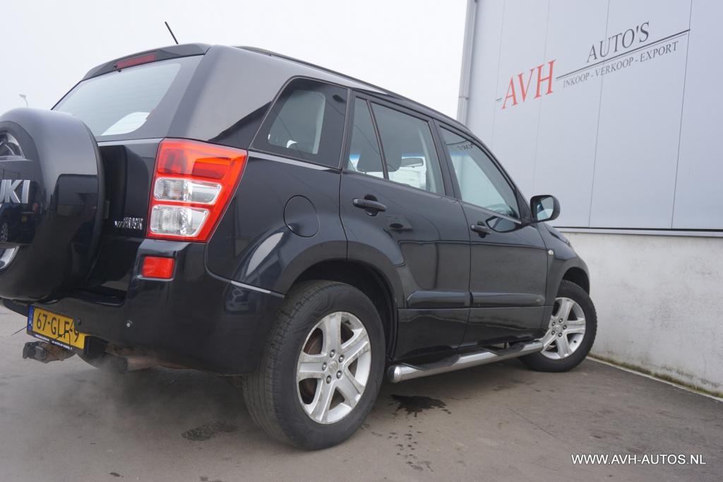 Suzuki Grand Vitara 2.0-16v exclusive