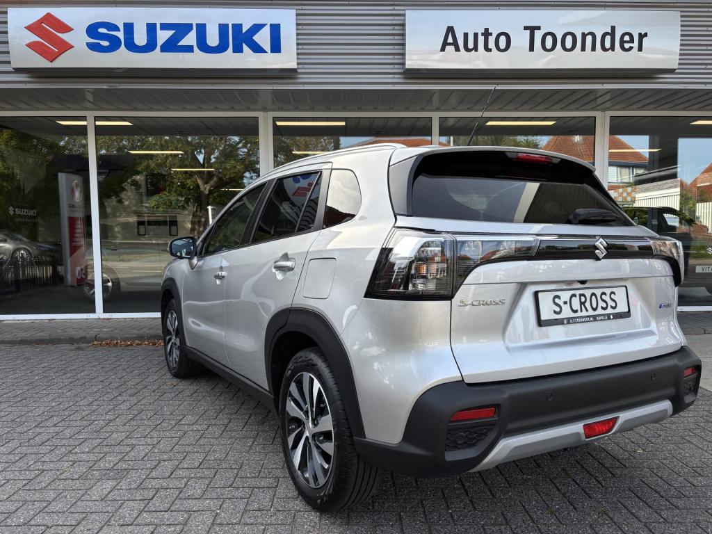 Suzuki Sx4 S-cross style 1.4 boosterjet smart hybrid / panoramadak