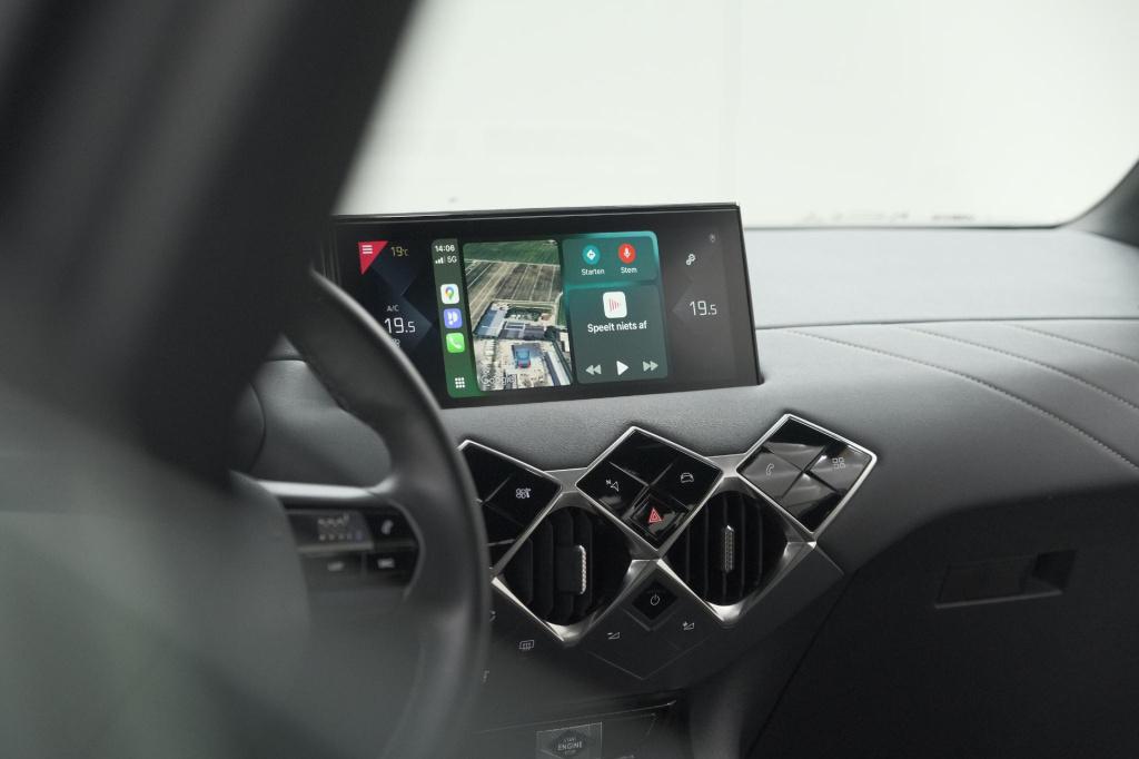 Ds Ds 3 crossback puretech 100 montmartre | parkeersensoren | apple carplay