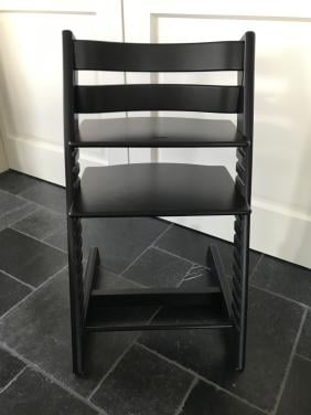 Stokke trip trap zwarte kinderstoel