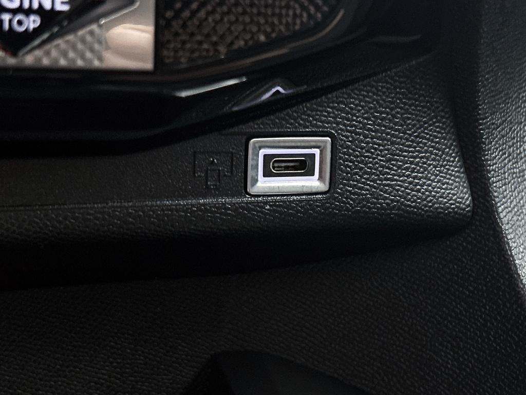 Ds Ds 3 100pk performance line | rijklaar | alcantara | keyless entry | par