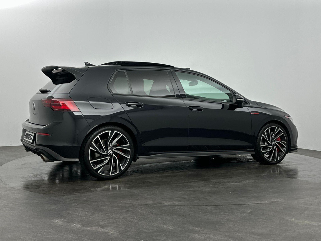 Volkswagen Golf 2.0 tsi gti clubsport pano iq camera