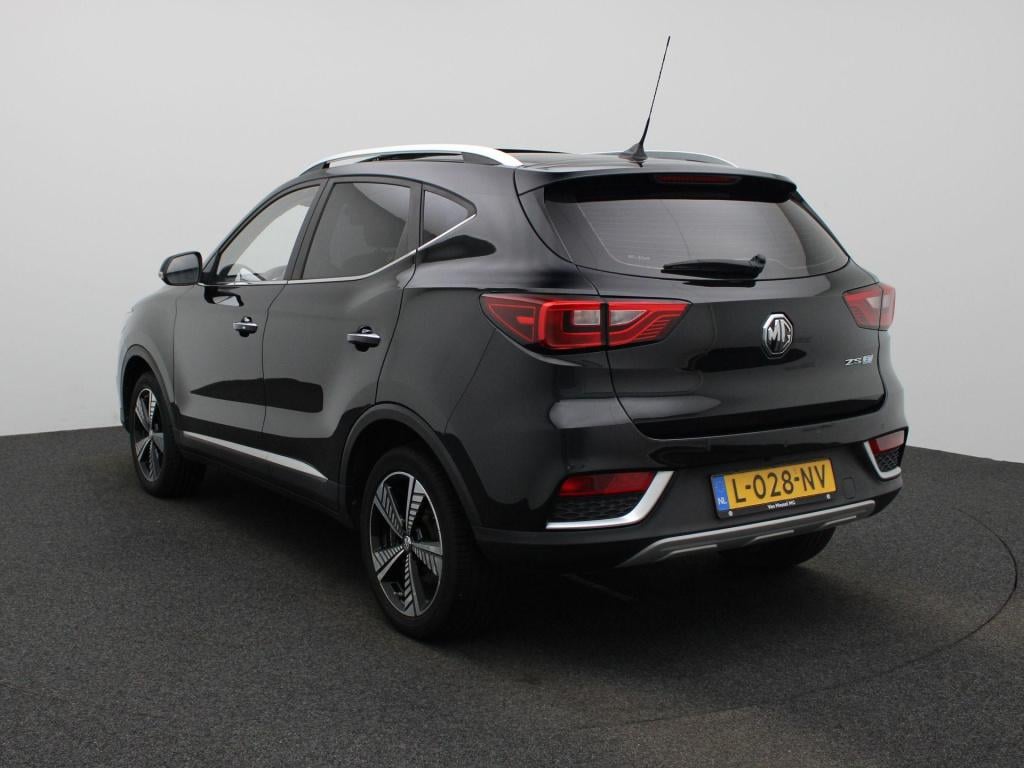 MG Zs Ev mg luxury 45 kwh | automaat | panoramadak | leder | navigatie | ai