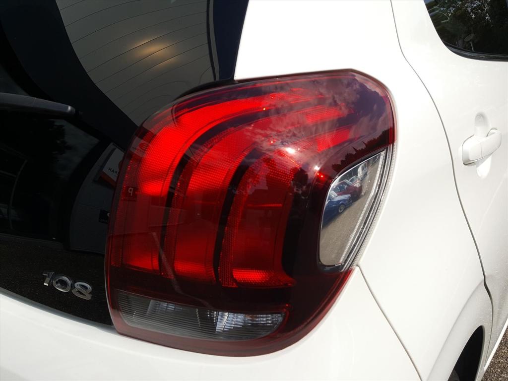 Peugeot 108 active 1.0 e-vti 72pk 5d airco | led-verlichting | radio | blue