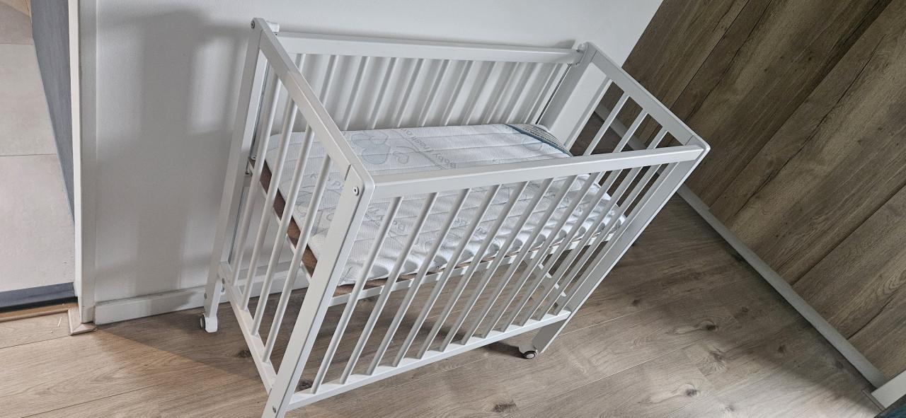 Fillikid Cocon wieg/co-sleeper 2-in-1 90x40cm incl. matras