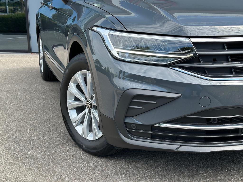 Volkswagen Tiguan 1.5 tsi 150pk dsg life | camera | trekhaak | navi | carpl