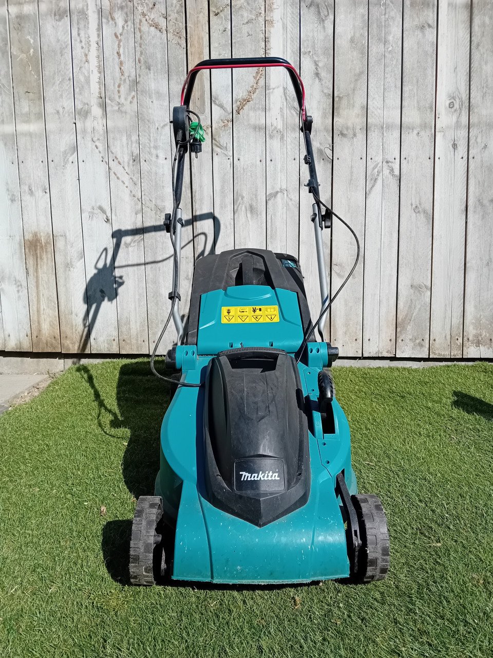 Makita grasmaaier ELM 3800 (elektrisch)