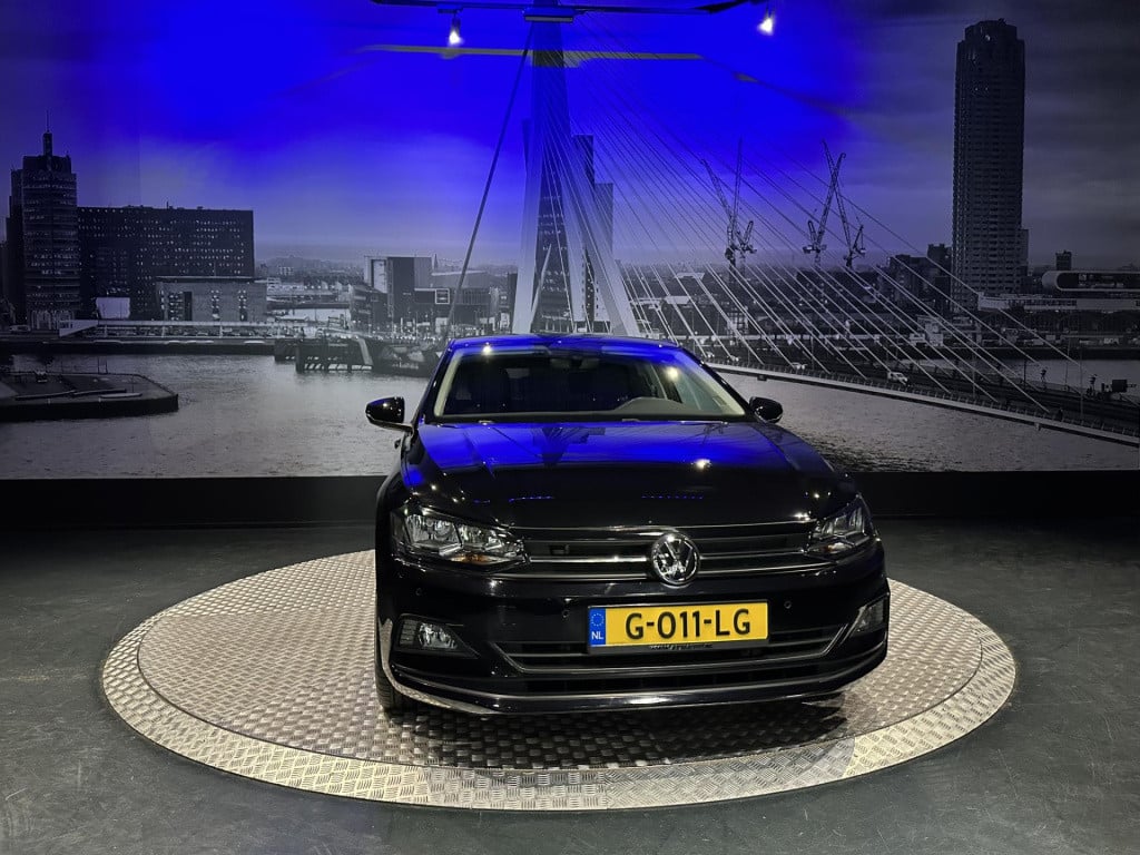 Volkswagen Polo 1.0 tsi comfortline *navi*appconnect*acc*