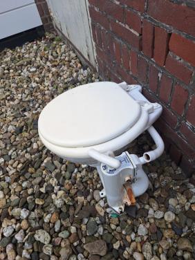 Onderwater toilet