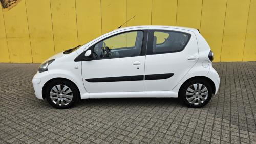 Zuinige (1:22!) TOYOTA AYGO X-cite White / NL AUTO / NAP / 97.936 km !!