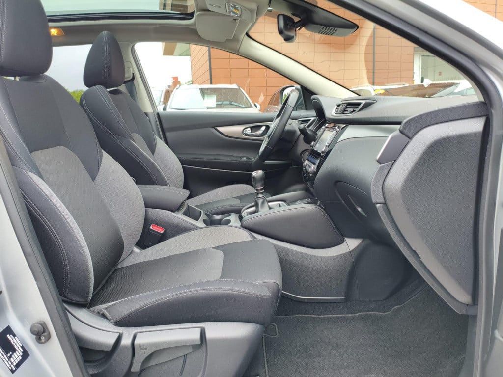 Nissan Qashqai 1.6 n-connecta